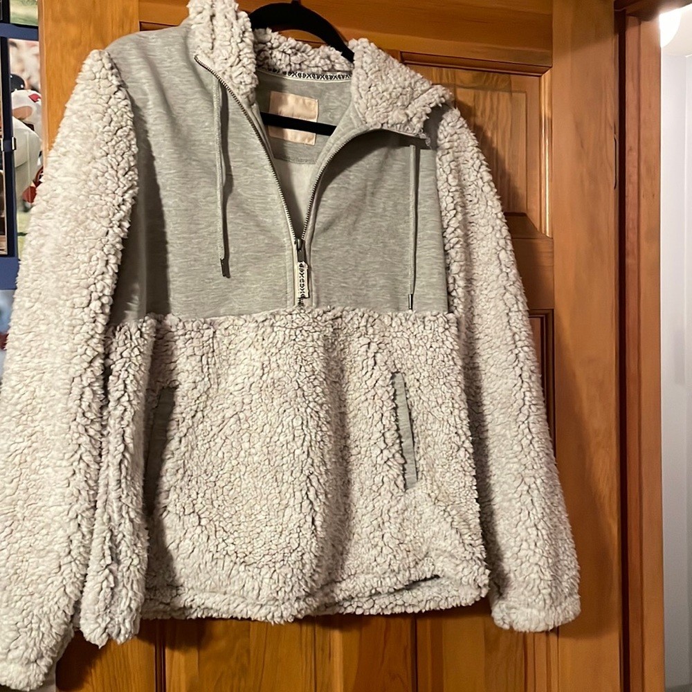 Comfy, cozy pull over sweatshirt